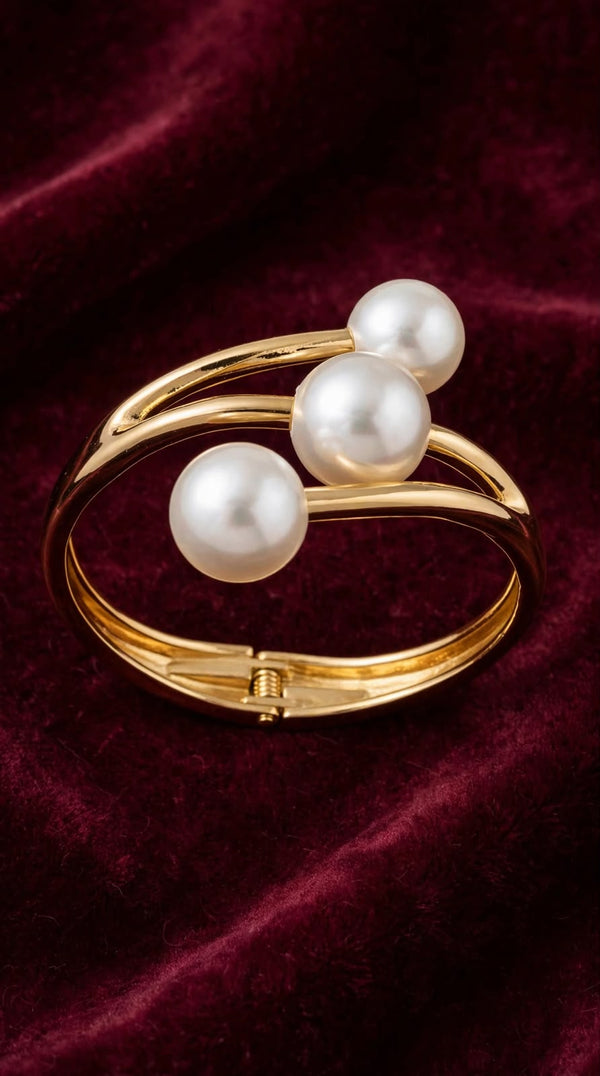 TRIO PEARL GOLD CUFF BRACELET