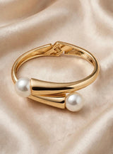 TWIN PEARL BYPASS CUFF BANGLE view 2