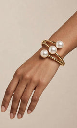 TRIO PEARL GOLD CUFF BRACELET view 3