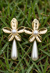 FLOWER PEARL DROP EARRINGS view 5